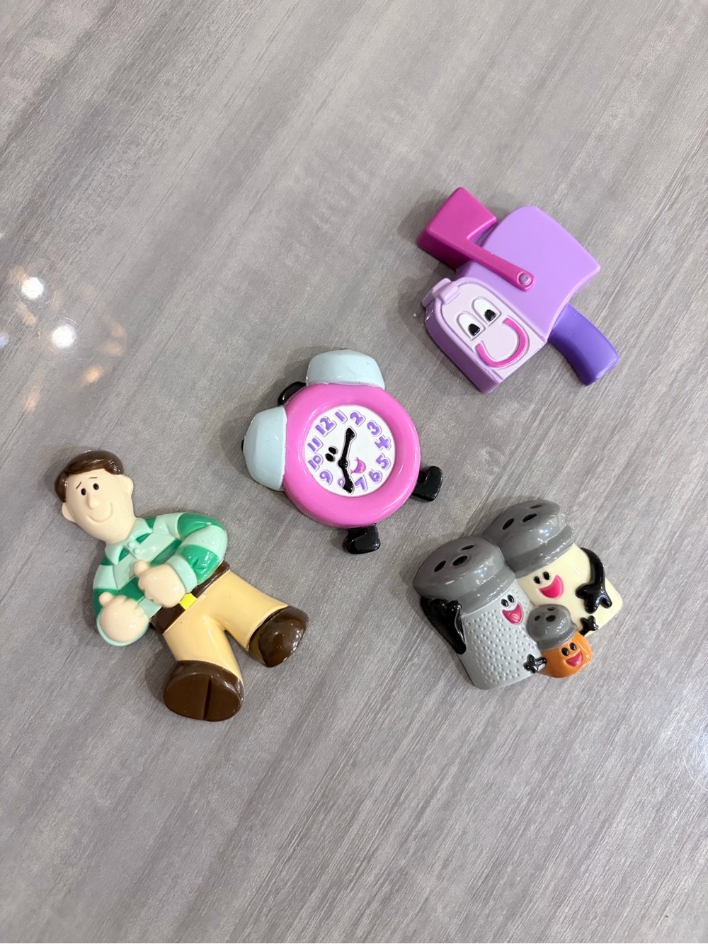 Vintage Blue's Clues Magnet Set